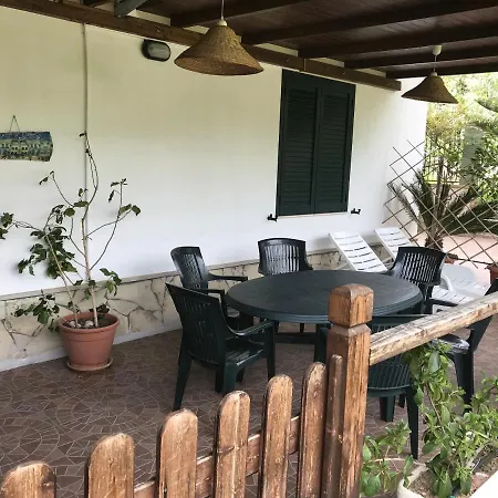 Apartamento Villafiorita Gioiosa Marea