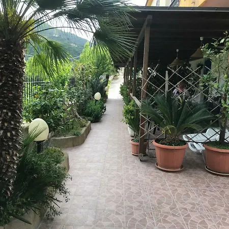 아파트 Villafiorita *